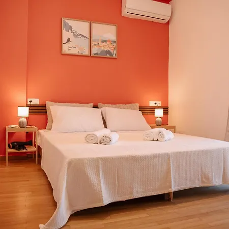 3cs Ampelokipoi Comfy Flat Ft Patio Airport Direct Day N Night
